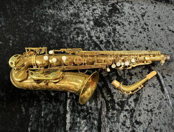 Photo 99% Original Lacquer Selmer Paris Mark VI Alto Saxophone - Serial # 63199